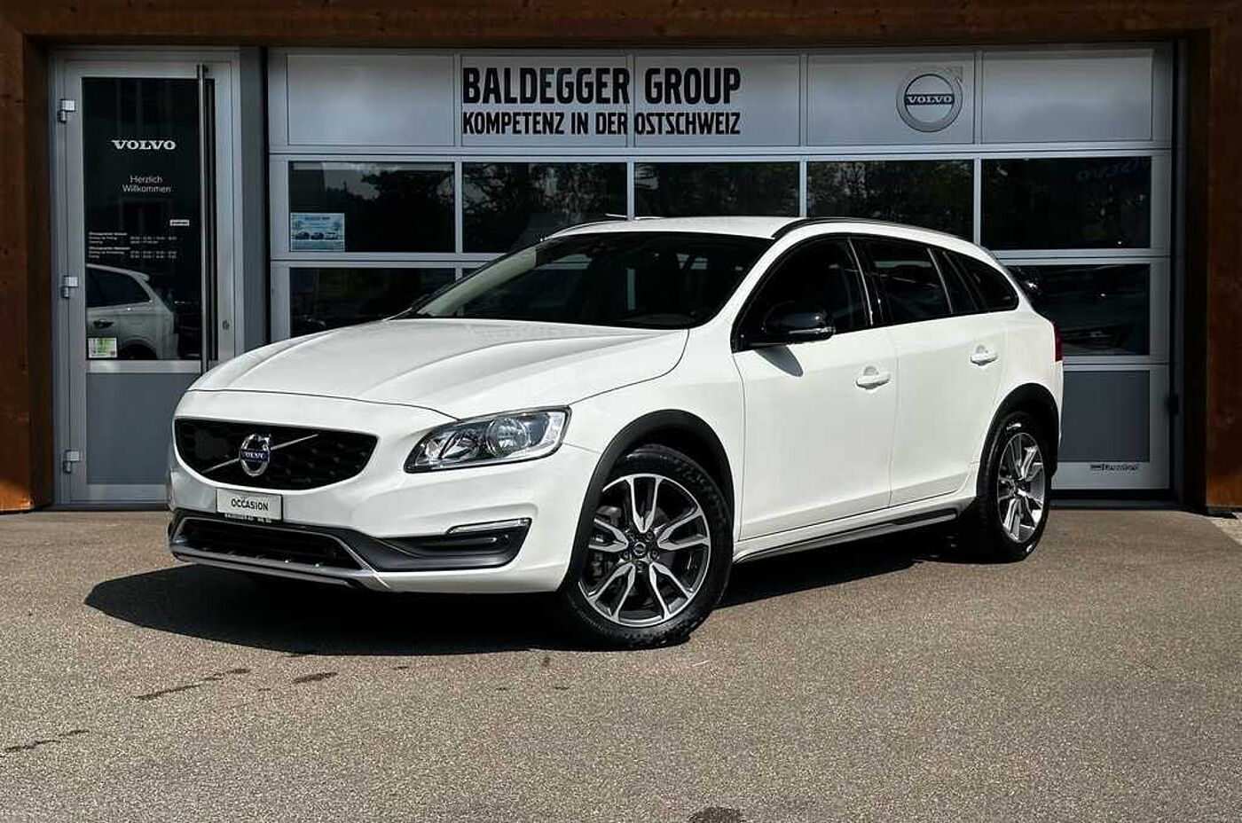 Volvo  Cross Country 2.4 D4 Momen