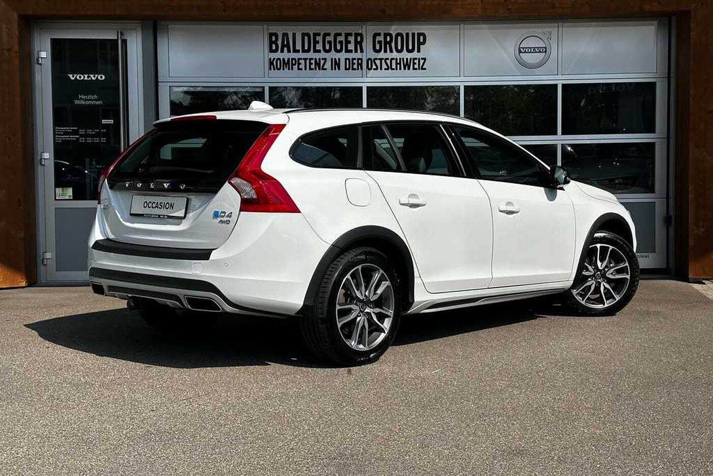 Volvo  Cross Country 2.4 D4 Momen